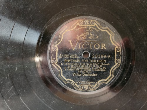 Victor orchestra 78rpm single - orchestra,